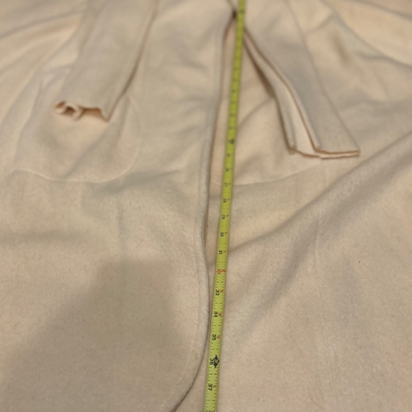 Late 70s/Early 80s Vintage Cream Wool Cape Coat by Capri, One Size Fits Most - Picture 7 of 9